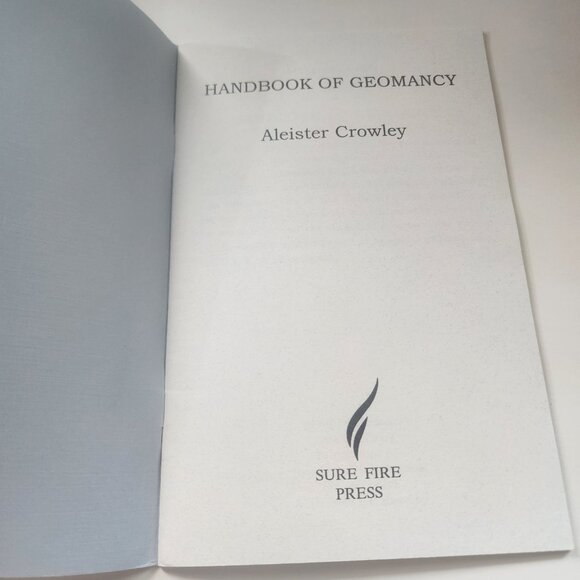 A HANDBOOK OF GEOMANCY by Aleister Crowley - Occult, Divination, Thelema - Picture 2 of 10